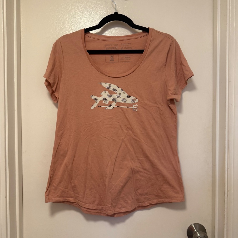 Patagonia Organic Cotton Graphic T Shirt Salmon Fish Graphic Tee
